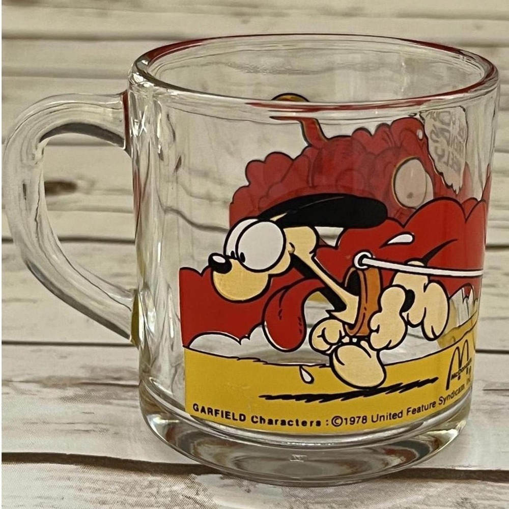 Vintage McDonald's Garfield‎ Glass Coffee Mug 1978